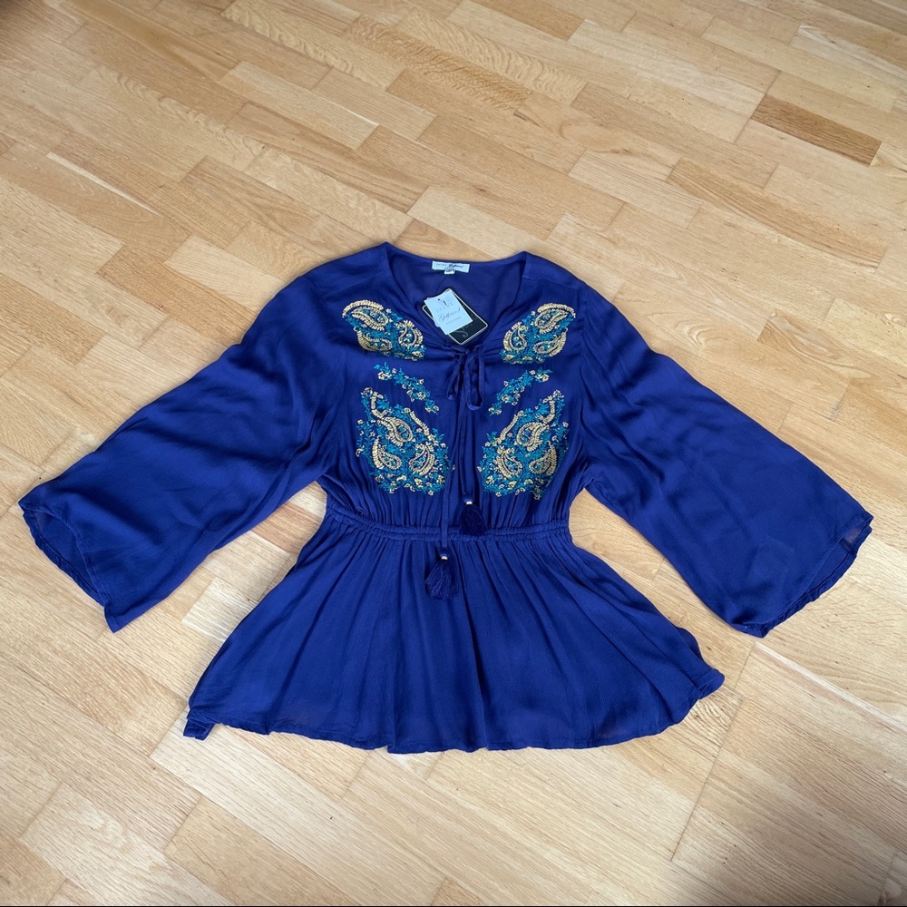 🆕 JACHS Girlfriend Navy Embellished Top - Picture 2 of 8